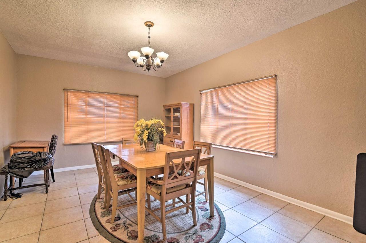 Pet-Friendly Auburndale House With Lake Views! Buitenkant foto